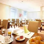 Hotel Koenigstein By Tulip 3*