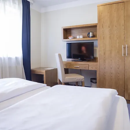 Koenigstein By Tulip 3* Kiel