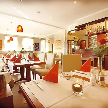 Koenigstein By Tulip Otel Kiel