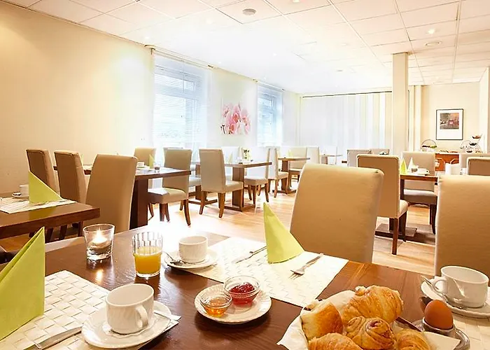 Hotel Koenigstein By Tulip 3*